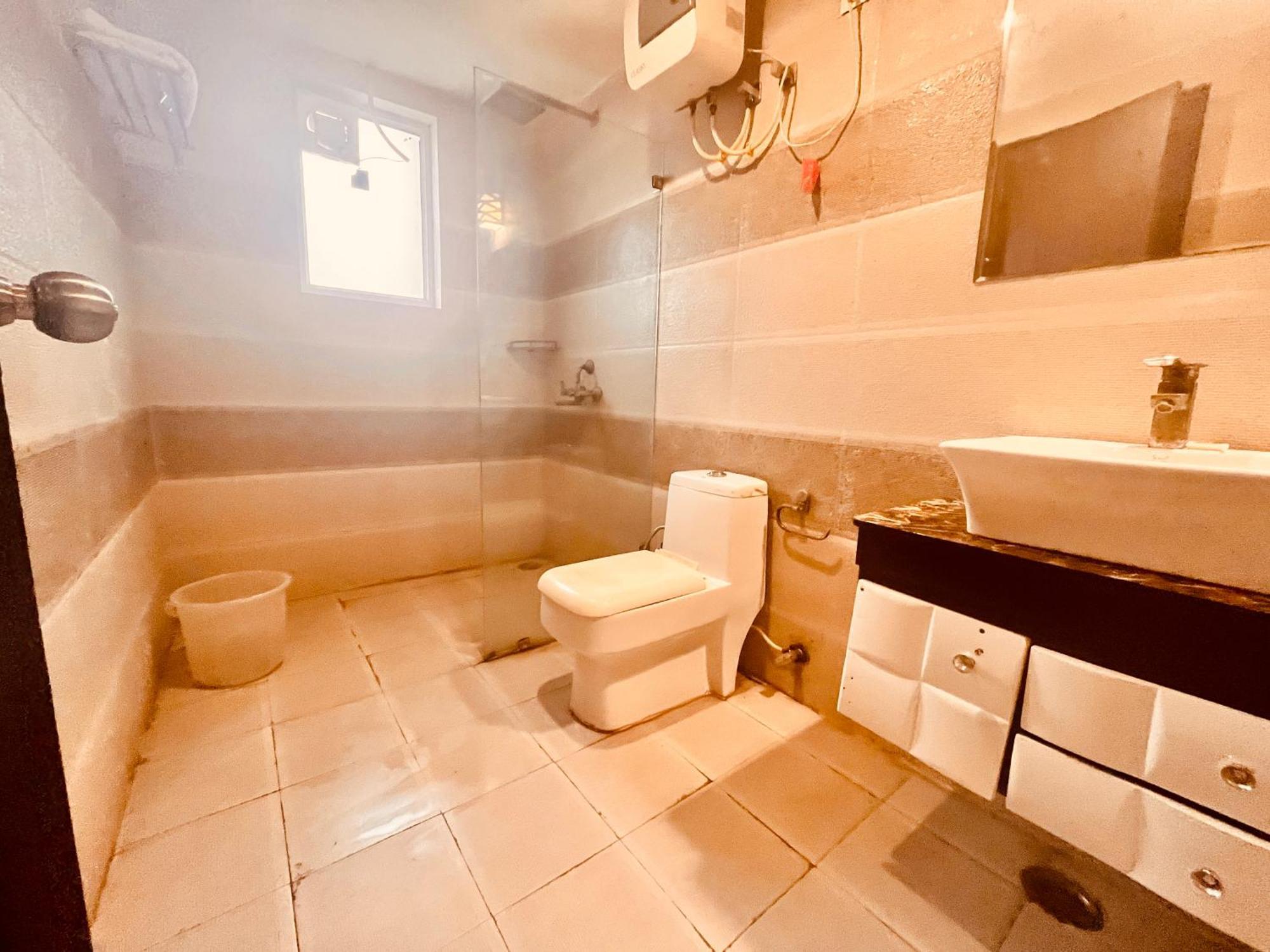Pearl Grand Boutique Cottage In Omaxe Anandam Vrindavan - #Premium Ac Rooms With Balcony #Big Parking #Lift #Garden #Peaceful Area #Near Prem Mandir #Property Of The Year #Most Awarded Exteriér fotografie