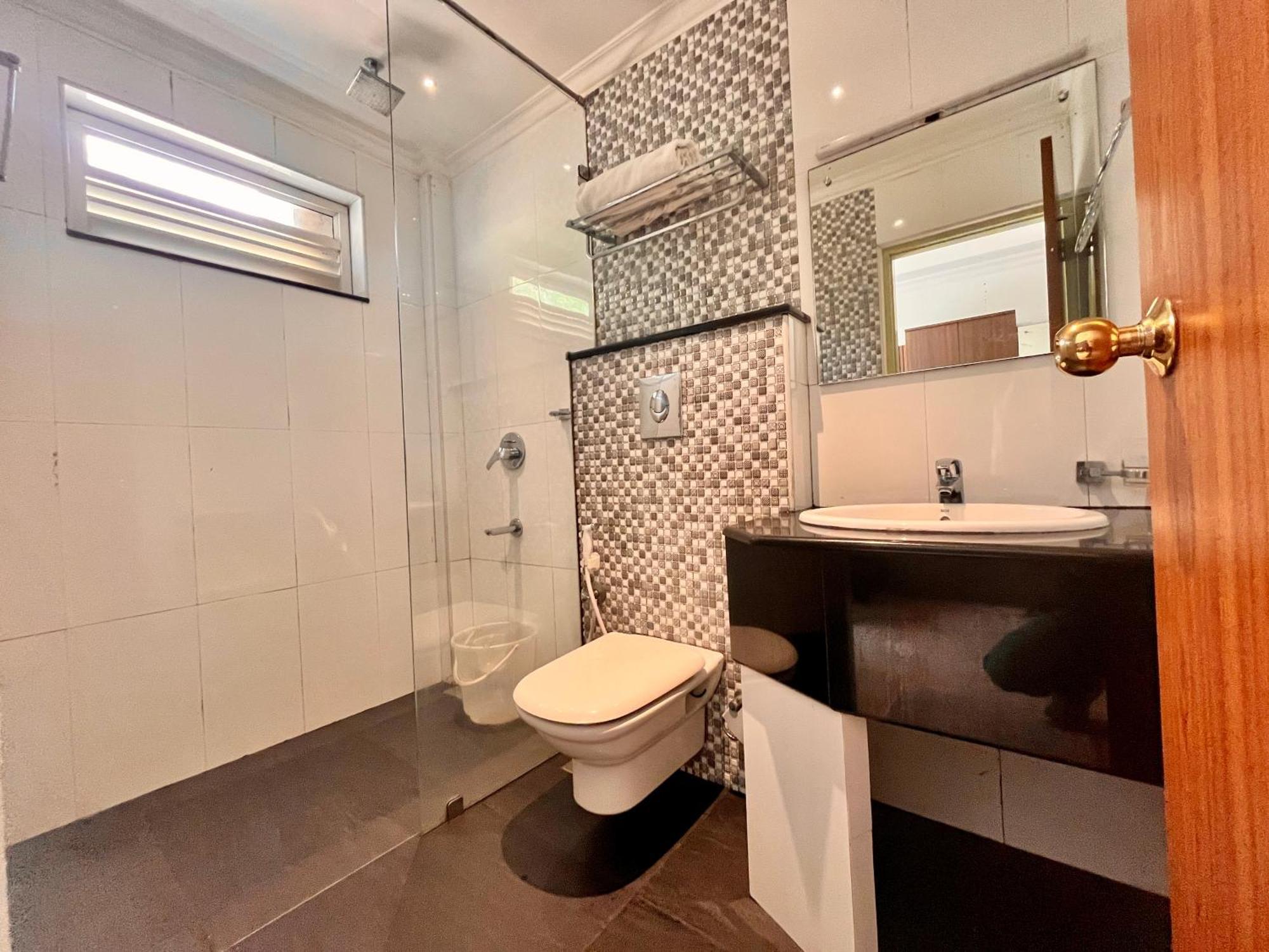 Pearl Grand Boutique Cottage In Omaxe Anandam Vrindavan - #Premium Ac Rooms With Balcony #Big Parking #Lift #Garden #Peaceful Area #Near Prem Mandir #Property Of The Year #Most Awarded Exteriér fotografie