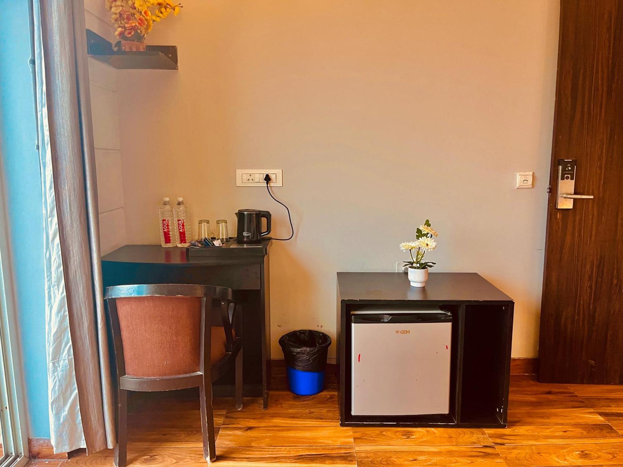 Pearl Grand Boutique Cottage In Omaxe Anandam Vrindavan - #Premium Ac Rooms With Balcony #Big Parking #Lift #Garden #Peaceful Area #Near Prem Mandir #Property Of The Year #Most Awarded Exteriér fotografie