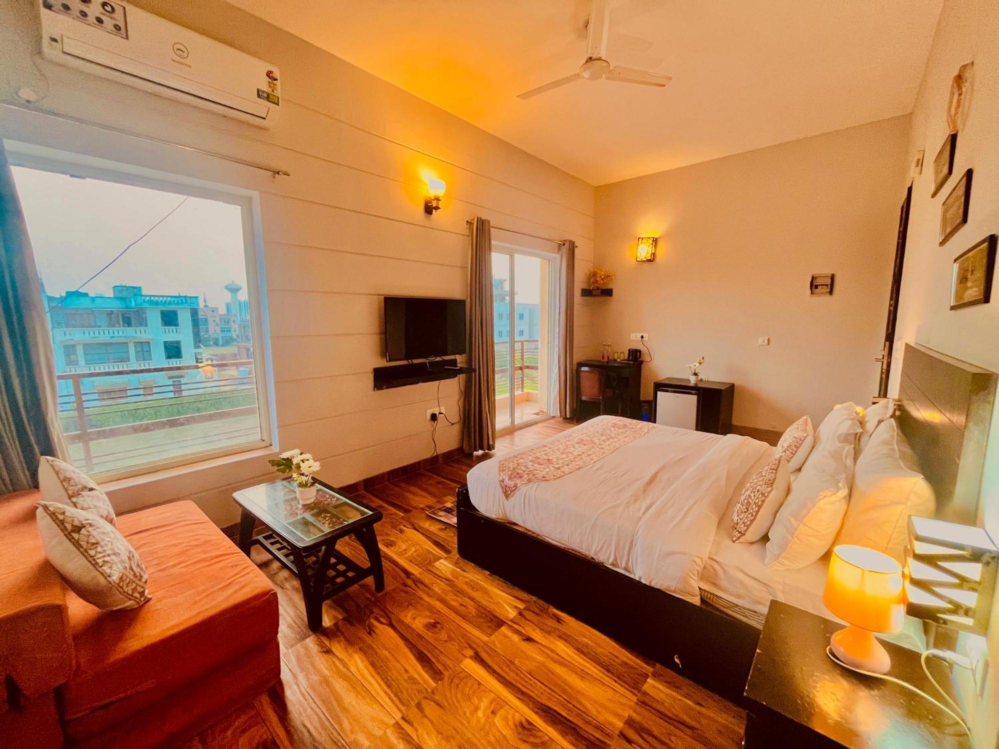 Pearl Grand Boutique Cottage In Omaxe Anandam Vrindavan - #Premium Ac Rooms With Balcony #Big Parking #Lift #Garden #Peaceful Area #Near Prem Mandir #Property Of The Year #Most Awarded Exteriér fotografie